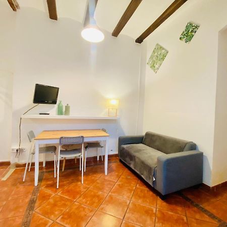 03 Cozy Barca 2,1 Apartment Barcelona Exterior photo